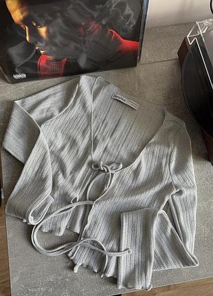 Срібна кофта на завʼязках з люрексу серая кофта на завязках