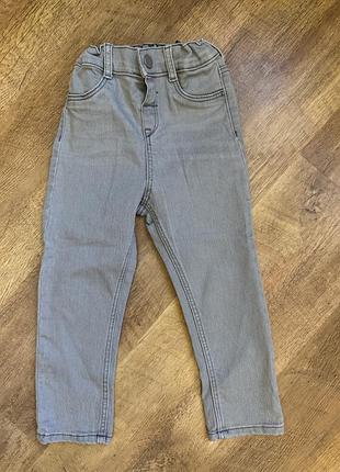 Джинсы h&m для девочки 98 см