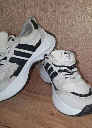 Кроссовки 24,5 см