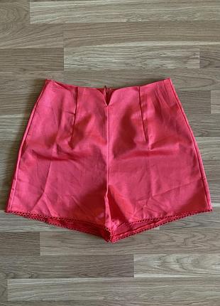 Естетичні шорти boohoo