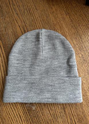 Шапка  h&m