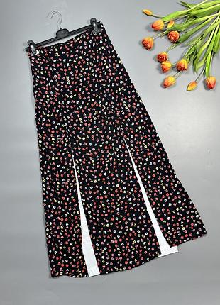 Спідниця з вирізами спереду квіткова максі