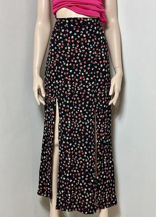 Спідниця з вирізами спереду квіткова максі
