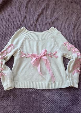 Вязаный женский свитер с бантиком, ленточками