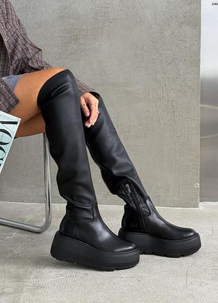 Стильні жіночі ботфорти на платформі тм "lirio"💛💙