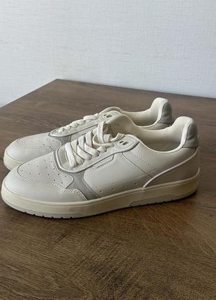 Кроссовки мужские zara