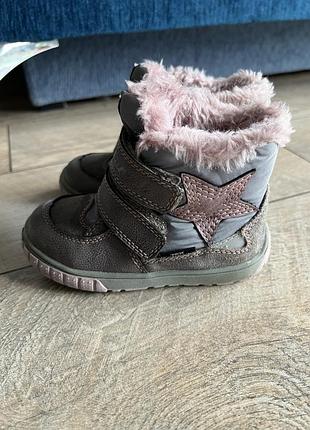 Фірмові зимові термо сапожки на дівчинку