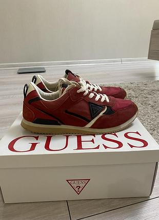 Кросівки guess