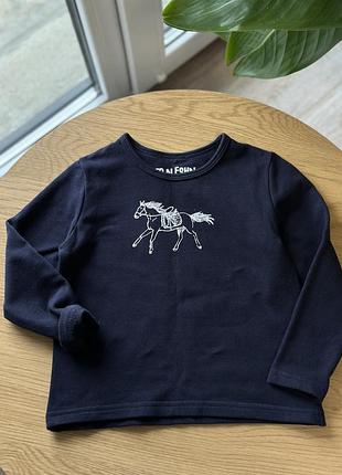 Синя кофта на дівчинку