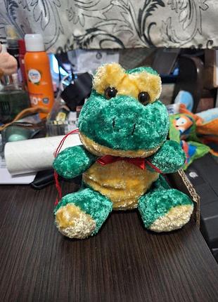 Плюшевая лягушка kk toys 18 см - подарок - настоящее фото