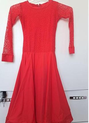 Платье для бальных танцев