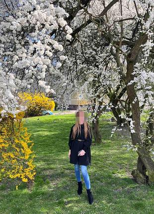 Пальто жіноче