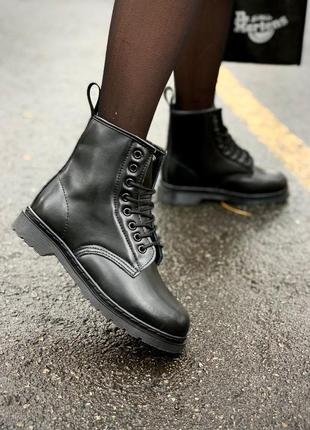 Ботинки dr. martens 1460 smooth mono black fur черевики