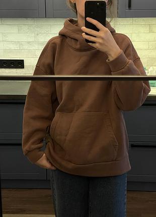 Коричневий світшот з капюшоном