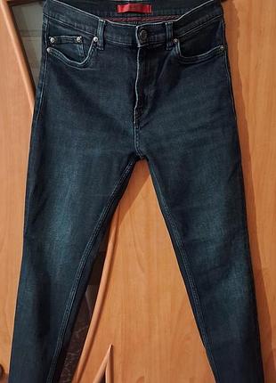 Джинси hugo boss оригінал.розмір 30-32