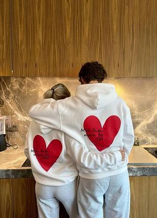 Стильное парное худи с накатом на спине «сердечко» и надписью 42-46