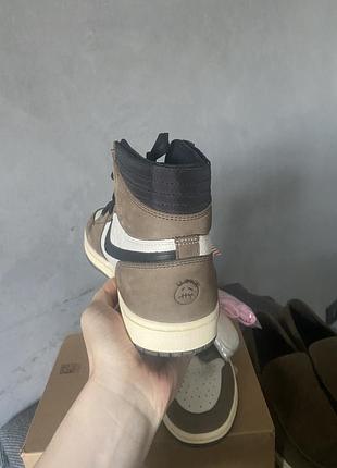 Кроссовки jordan 1 travis scott 6