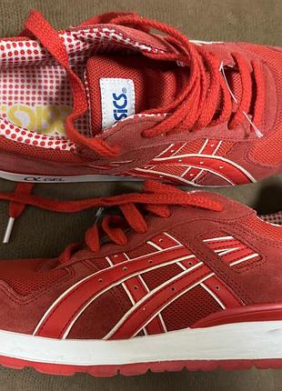 Asics кросівки ідеальні стильні оригінал!