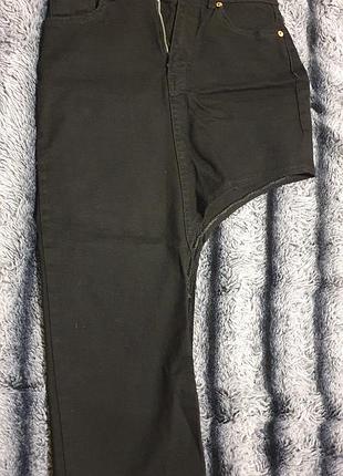 Юбка с вырезом на ноге zara 36р черная