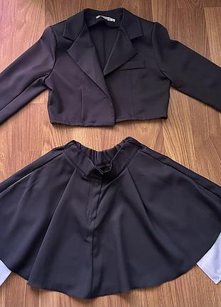 Костюм с юбкой, цвет хаки, размер s, состояние новый