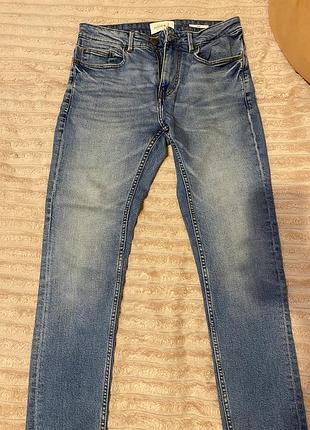 Чоловічі джинси