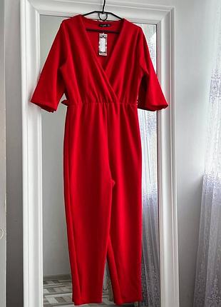 Яскравий червоний комбінезон базовий