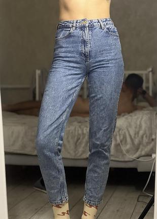 Джинси мом zara mom