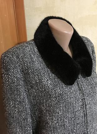 Шерстяное полупальто с мохером