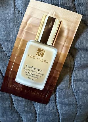Estée lauder пробник тонального крему 2n1 desert beige