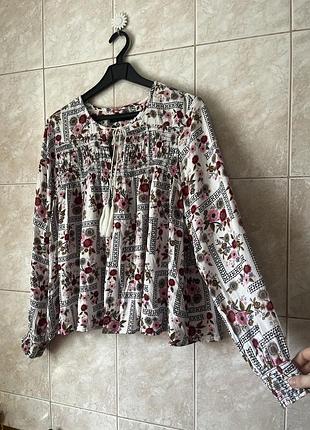 Фантастична блуза вишиванка вільного фасону довгий рукав з манжетами 100% віскоза з китицями зав’язками marks & spencer m&s collection