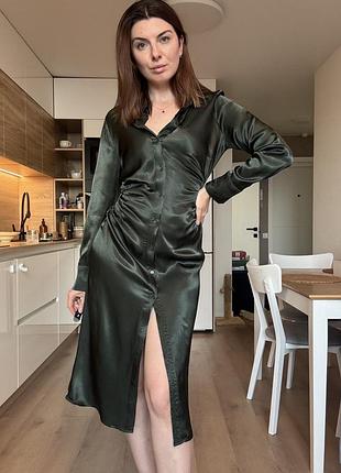 Зелена атласна сукня zara
