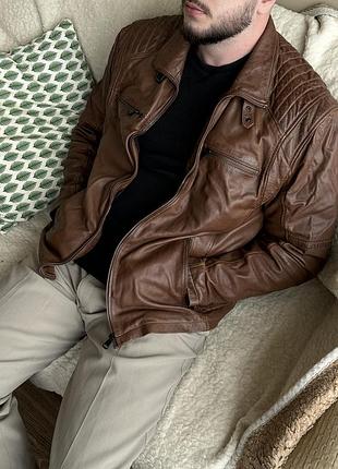Вінтажна шкіряна куртка з натуральної шкіри