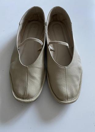 Балетки шкіряні zara