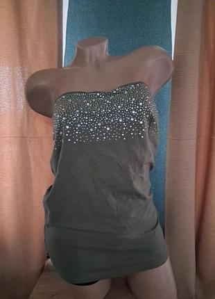 Женский зеленый топ со стразами