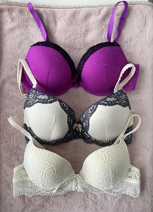 Бюстгальтери мереживні