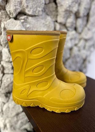 Гумові чоботи відомого бренду