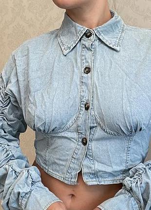 Джинсовая куртка