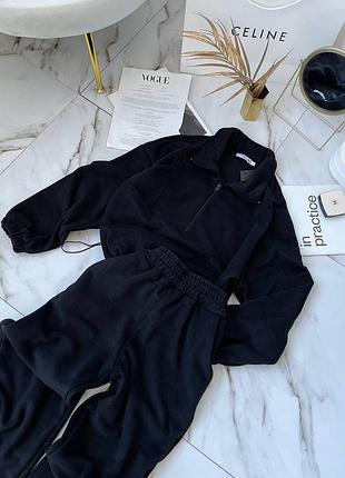 Жіночий чорний теплий спортивний костюм двійка