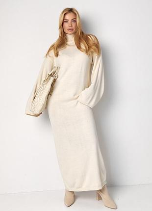 Теплое женское платье