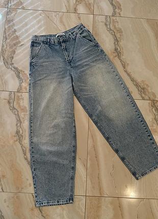 Джинси в ідеальному стані