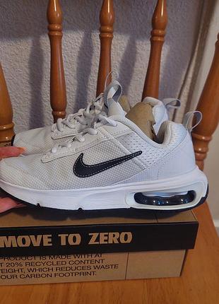 Nike оригинальные кроссовки