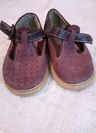 Сандалии детские 2