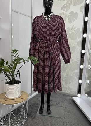 Дуже гарна вінтажна сукня в бджілках від lindy bop, р.22