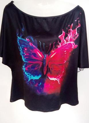 Блуза.
черный цвет, яркий принт