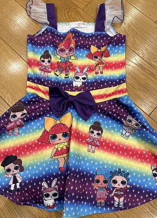 Плаття з лолами