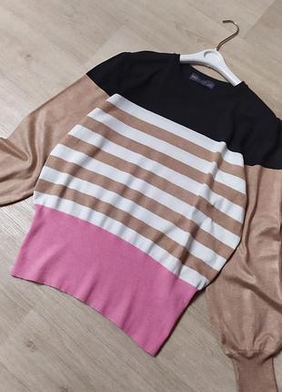 Очень красивый свитер джемпер в полоску