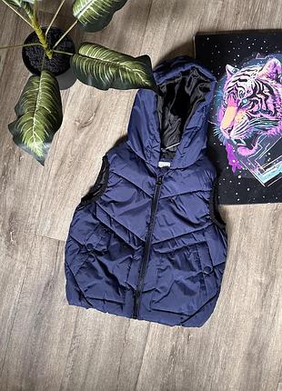 Водонепроникна жилетка