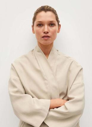 Пальто пиджак в стиле кимоно.