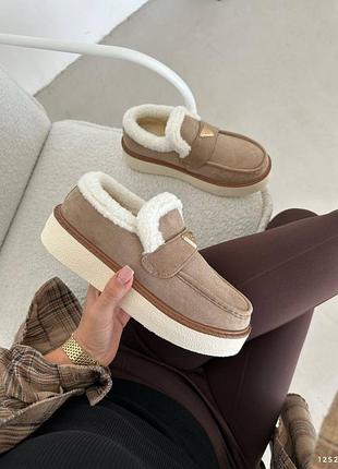 Жіночі утеплені черевички на хутрі