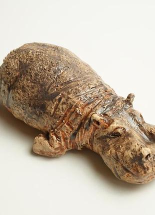 Керамічна статуетка ′відпочиваючий бегемот′